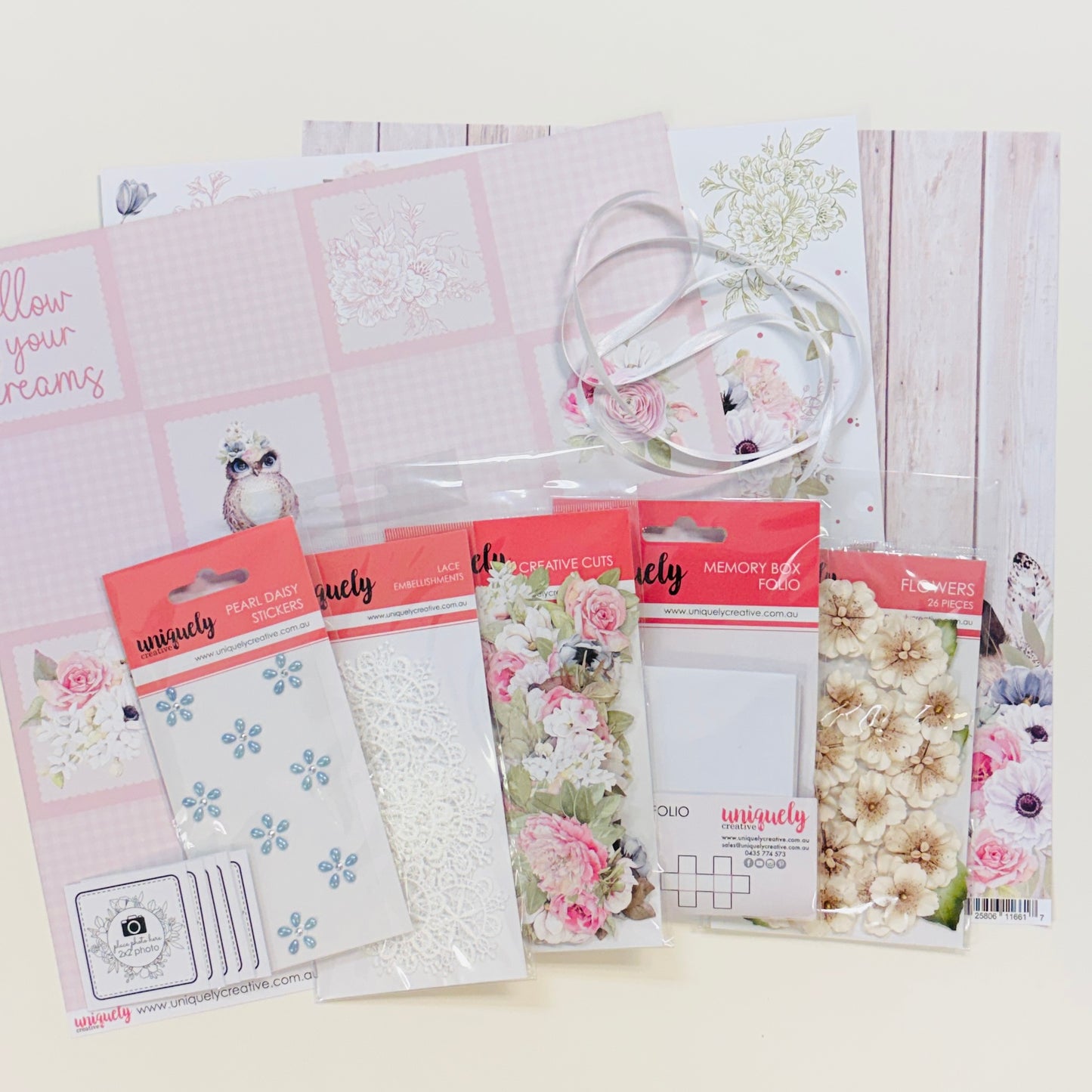 Uniquely Creative Memory Box Folio DIY Kit