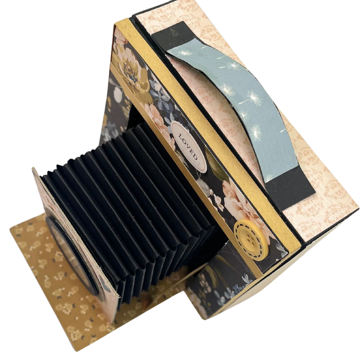 CrafTreat Scrapbook Blank Precut Album Base - Vintage Camera