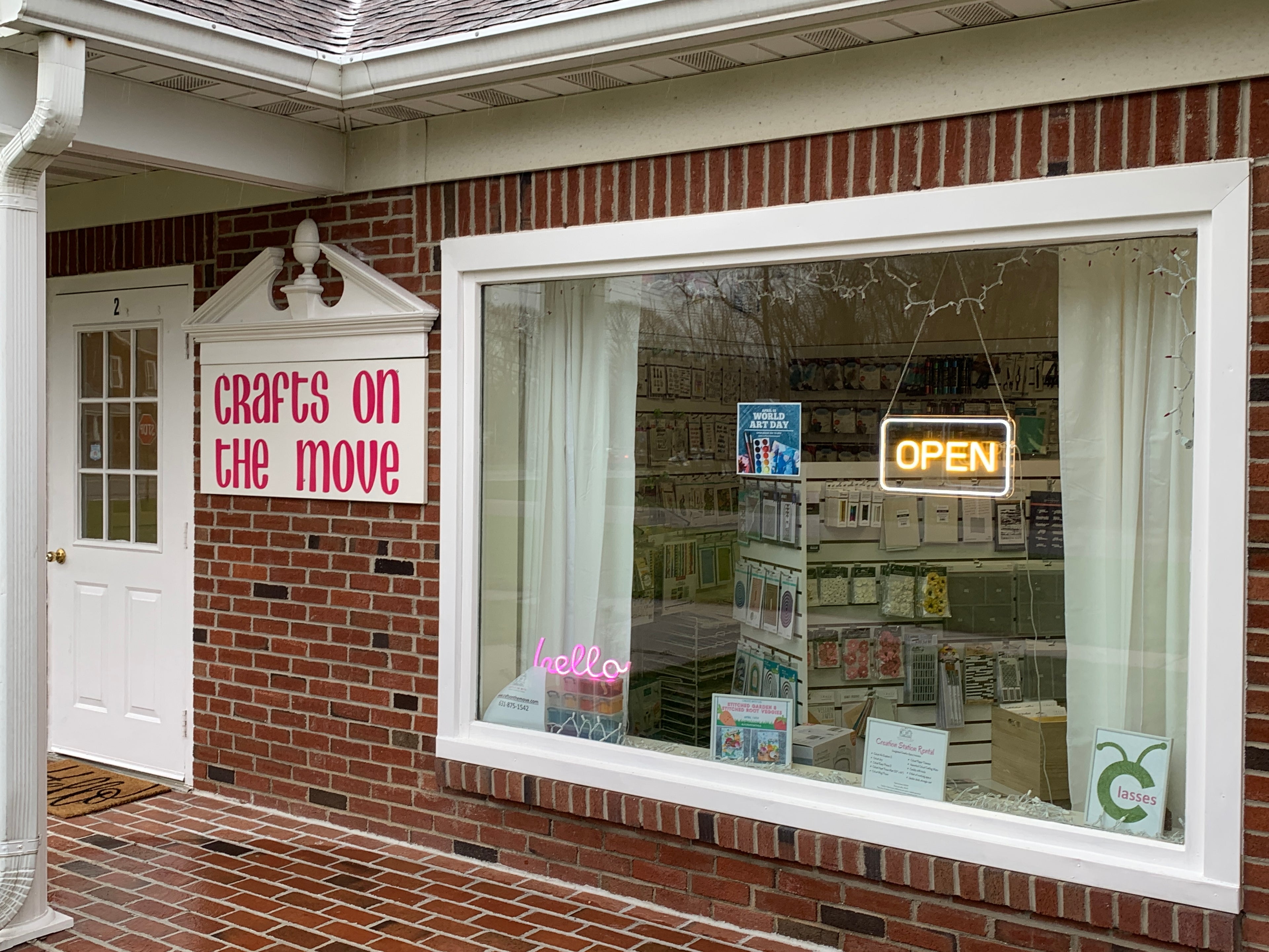 Crafts on the Move retail store in Aquebogue, NY